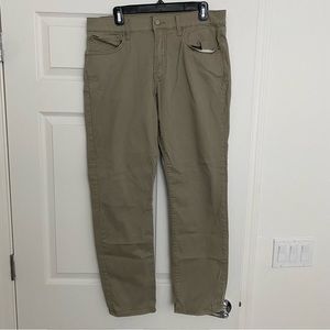 Men’s Lucky Brand 121 Slim Straight Pant